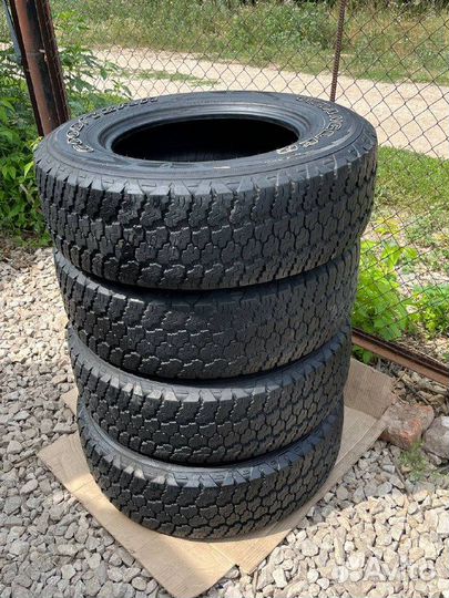 Goodyear Wrangler AT 245/75 R17 110T