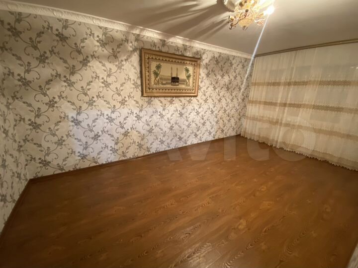 2-к. квартира, 56 м², 5/5 эт.