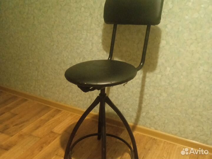 Стул барный