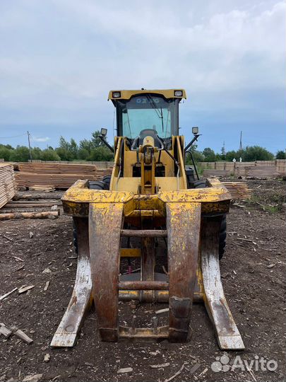 Фронтальный погрузчик XCMG LW300F, 2012