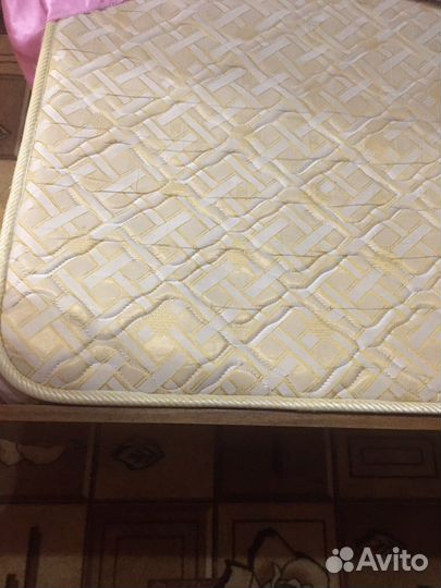Кровать с матрасом бу