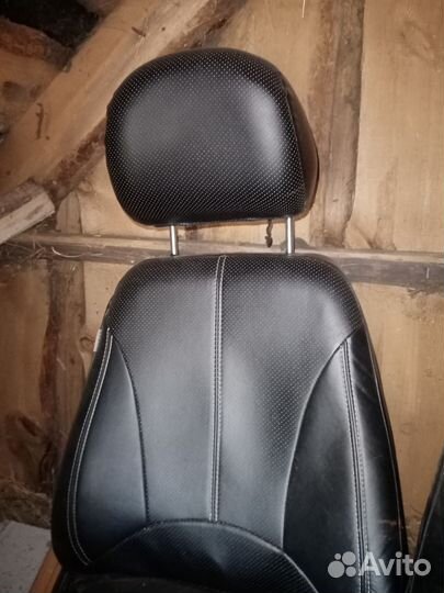 Продам кожанные чехлы
