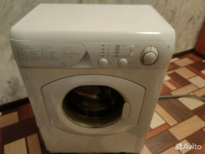 Стиральная машина аристон
