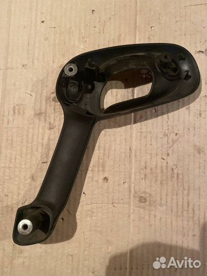 Ручка двери внутренняя задняя правая Opel Vectra