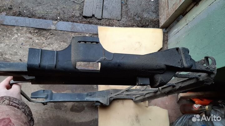 Рамка радиатора BMW X5 E53 орига