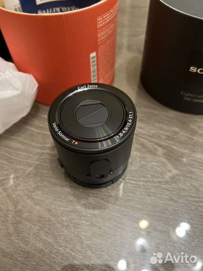 Sony Cyber-shot DSC-QX100