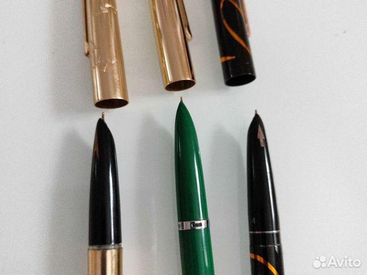 Ручка с золотым пером китай