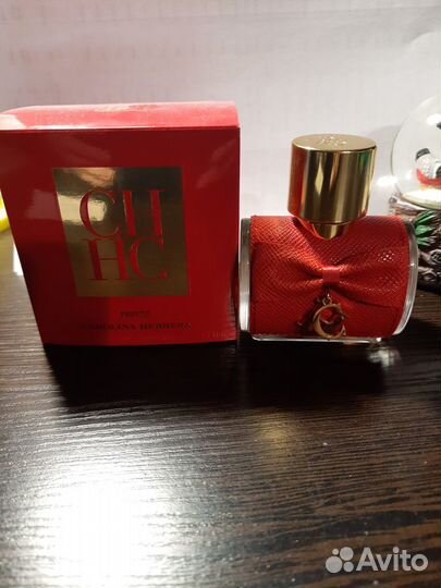 Аромат CH Privee от carolina herrera