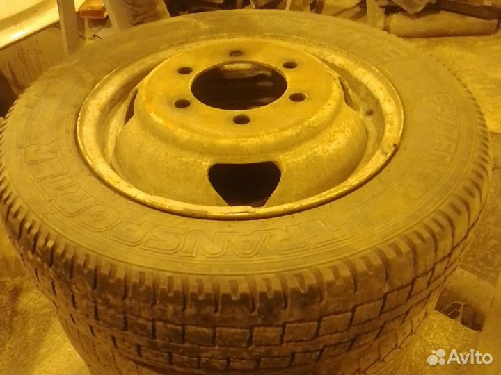 Колесо на газель