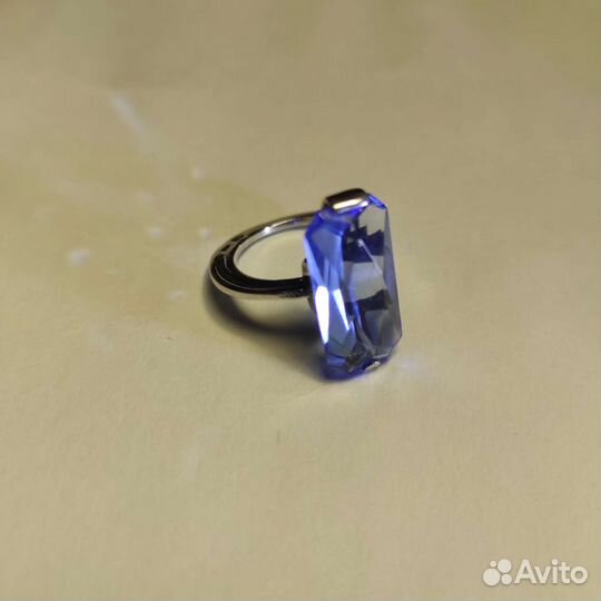 Кольцо с Перунитом, серебро 925