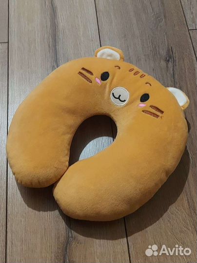 Подушка для путешествий