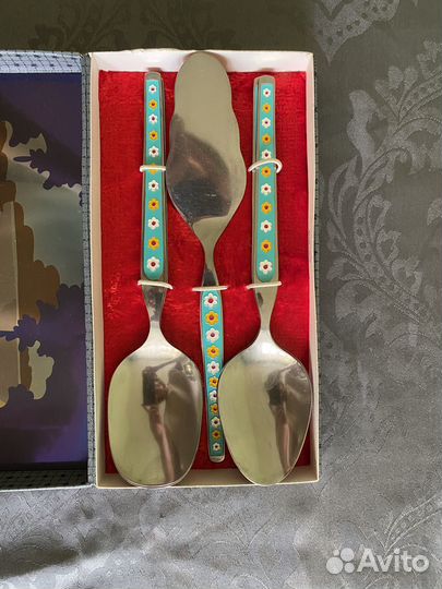 Набор столовых приборов