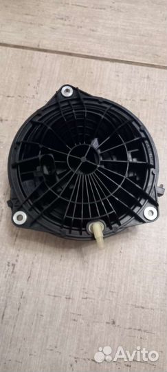 Ручка открывания багажника на поло Лифтбек