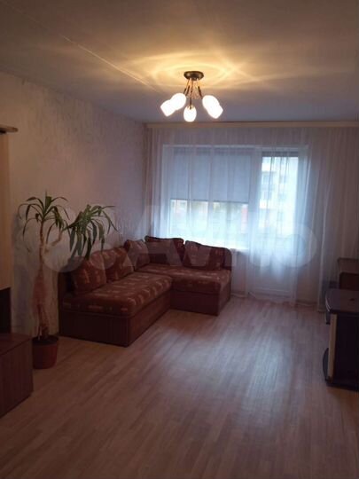 2-к. квартира, 47 м², 3/5 эт.