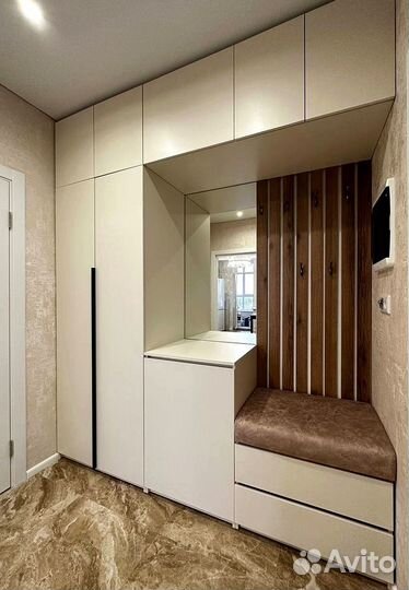 Шкаф в прихожую