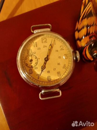 Часы наручные. 