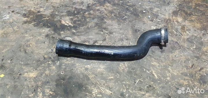 Патрубок интеркулера Opel Astra H 2004-2014