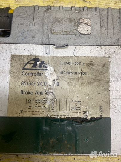 Блок управления abs Ford Scorpio лифтбек BRE 1989