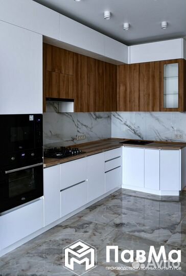 Кухонные гарнитуры на заказ любой сложности