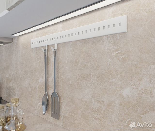 Крючки и полка для перфорированного рейлинга