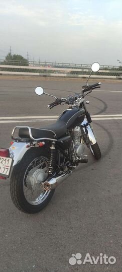 Honda CB400SS-E