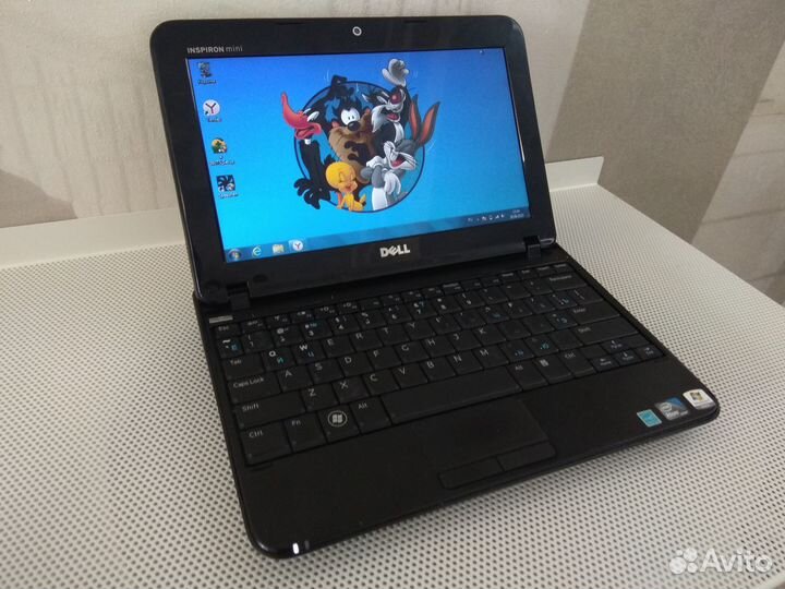 Netbook Dell P09T