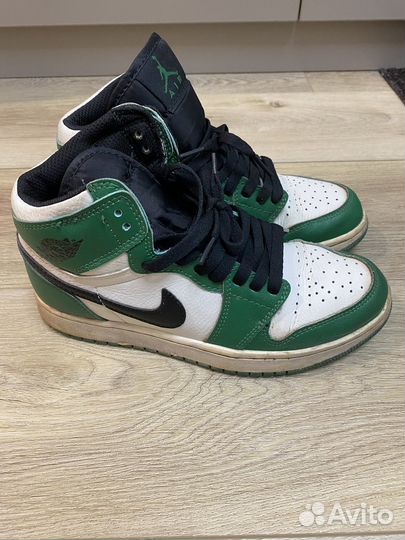 Кроссовки зимние nike 38р б/у