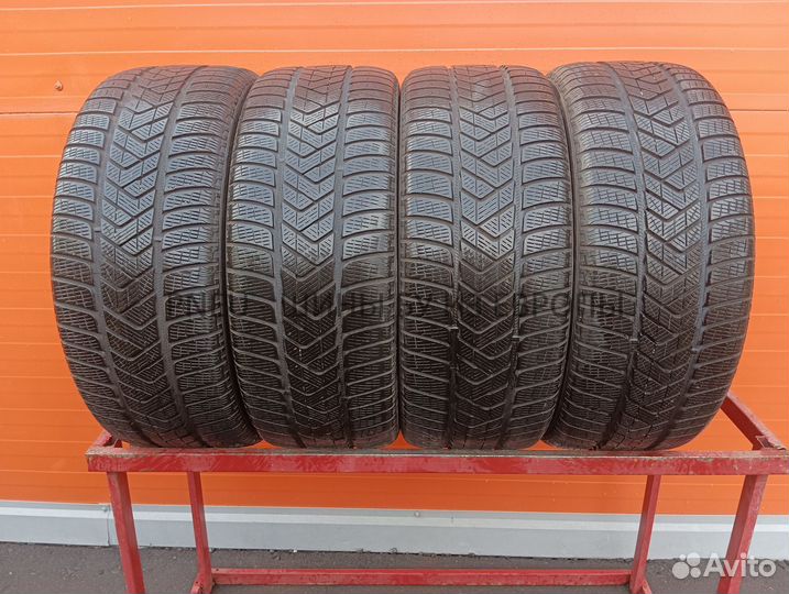 Pirelli Scorpion Winter 255/40 R21 102V