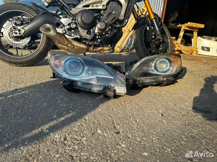 Фара Mazda 3 BL ксенон адаптив