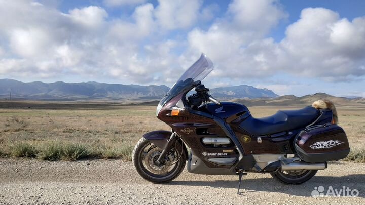 Honda ST1100 Pan European