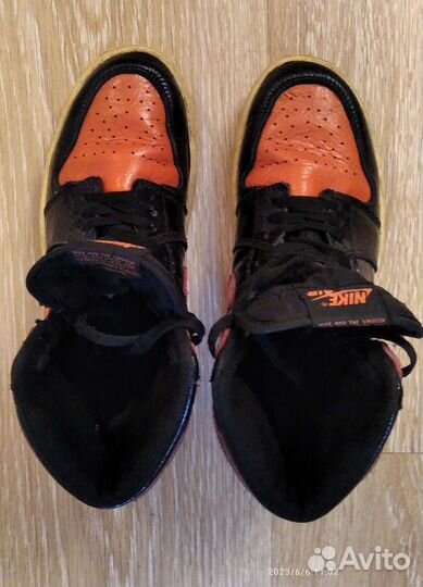 Кроссовки adidas