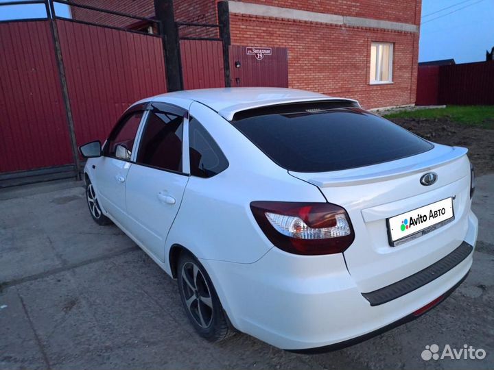 LADA Granta 1.6 МТ, 2014, 160 000 км