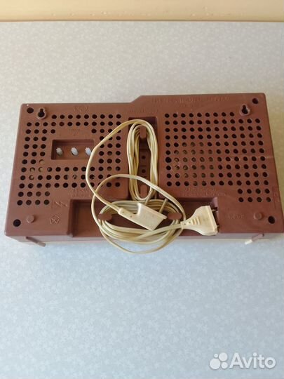 Радиоприемник трёхпрограммный Электроника 204