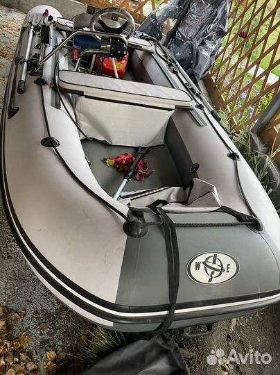 Продам лодку compas 420 v