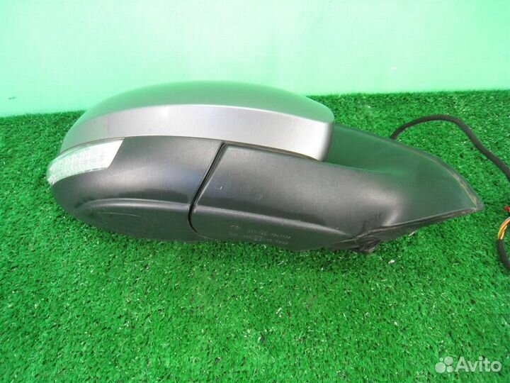 Зеркало правое volkswagen Tiguan (5N1) 2011