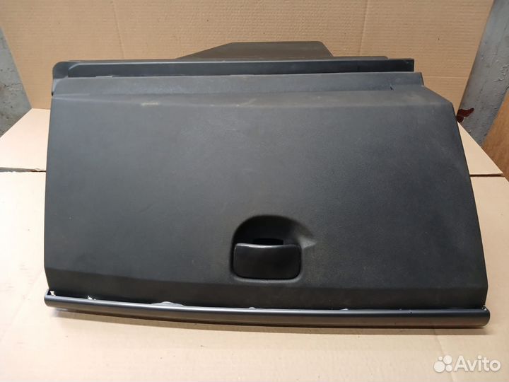 Бардачок Renault Megane 2