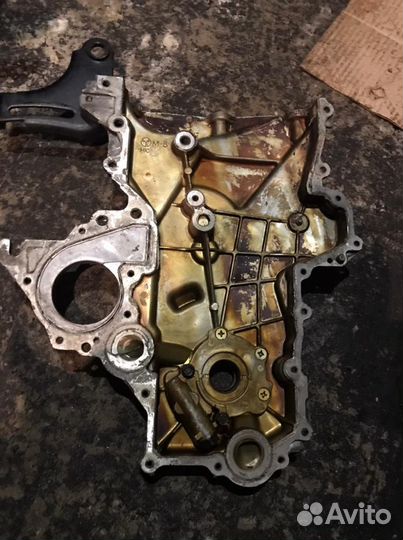 Передняя крышка двигателя Kia Ceed, I