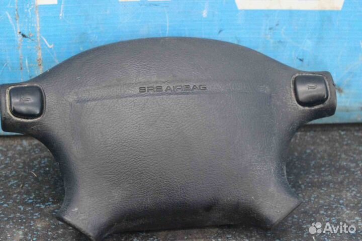 Подушка безопасности водителя Mazda 323F (Мазда 32