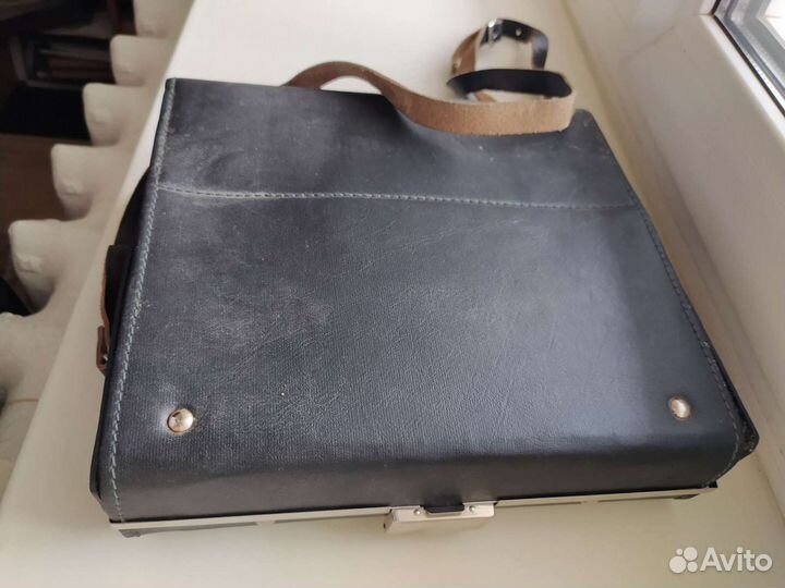 Киносьемочный аппарат