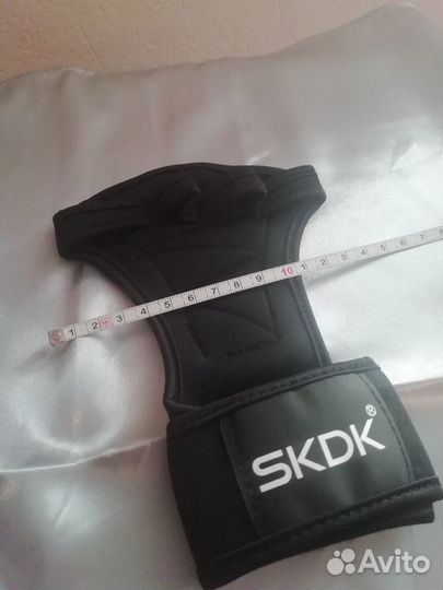 Перчатки для тренажёрного зала (новые)