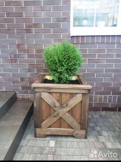 Кашпо уличное