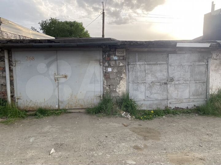 Гараж, > 30 м²