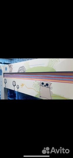 Двухъярусная кровать