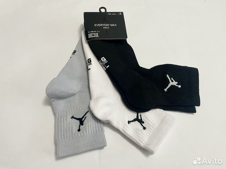 Носки Nike Jordan цветные средние (оригинал)