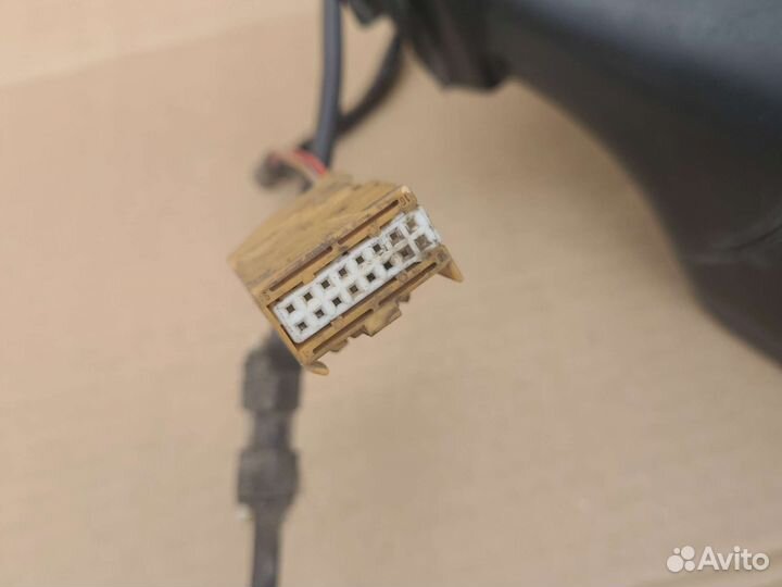 Зеркало боковое левое Audi A4 B6 B7 8E