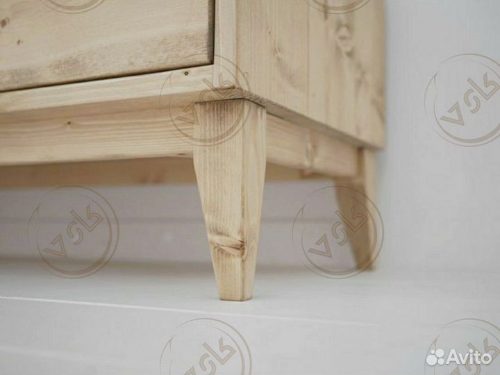Опора для мебели деревянная