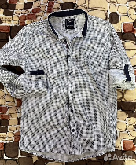 Мужская рубашка