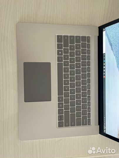 Microsoft surface laptop 3 i7 16gb