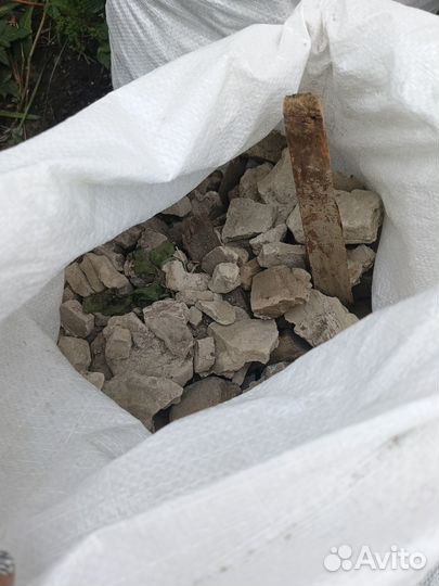 Лом кирпича