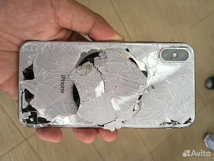 Ремонт iPhone, iPad, MacBook за 30 Минут При Вас